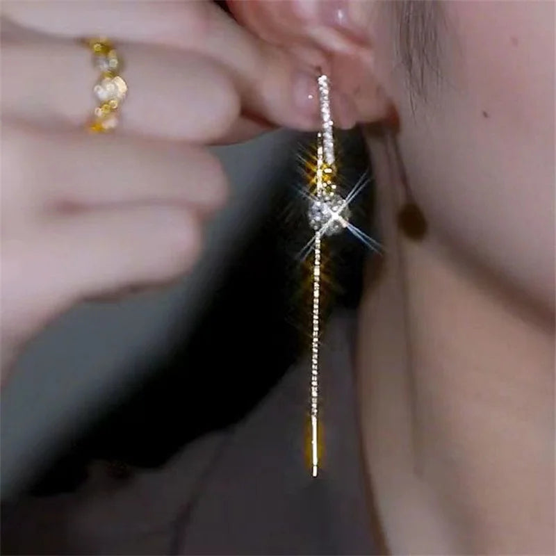 Women's Fashionable Zircon Ball Pendant Earrings